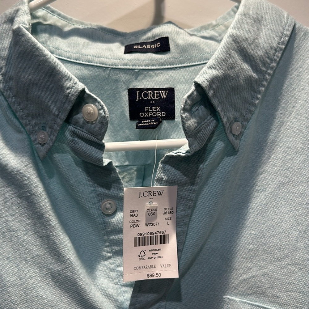 J Crew Flex Oxford Classic Fit Button Down Size:L NWT Color:Blue - Picture 2 of 5